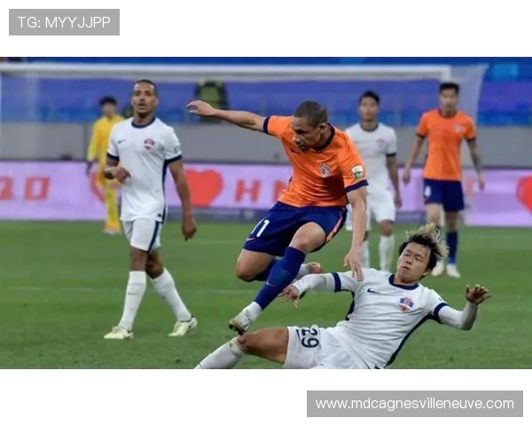 中超保级大战:生死时刻将考验球队竞争力与表现稳定性 中超保级大战:生死时刻将考验球队竞争力与表现稳定性