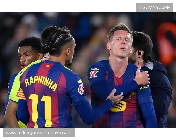 巴萨越年轻越不稳？表面活力十足，实则漏洞藏不住了